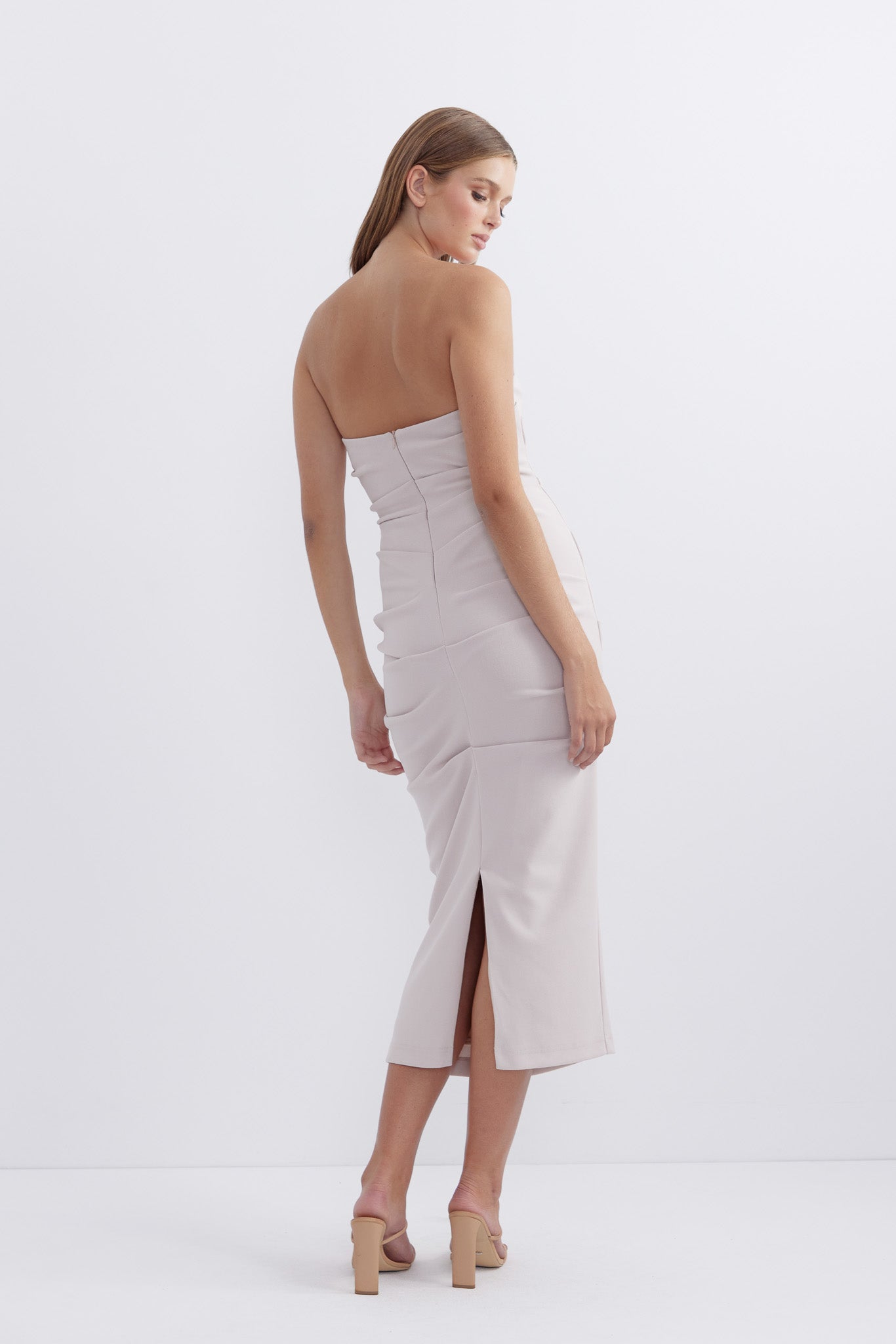 Evie Fitted Midi - TAKE 40% OFF DISCOUNT APPLIED AT CHECKOUT