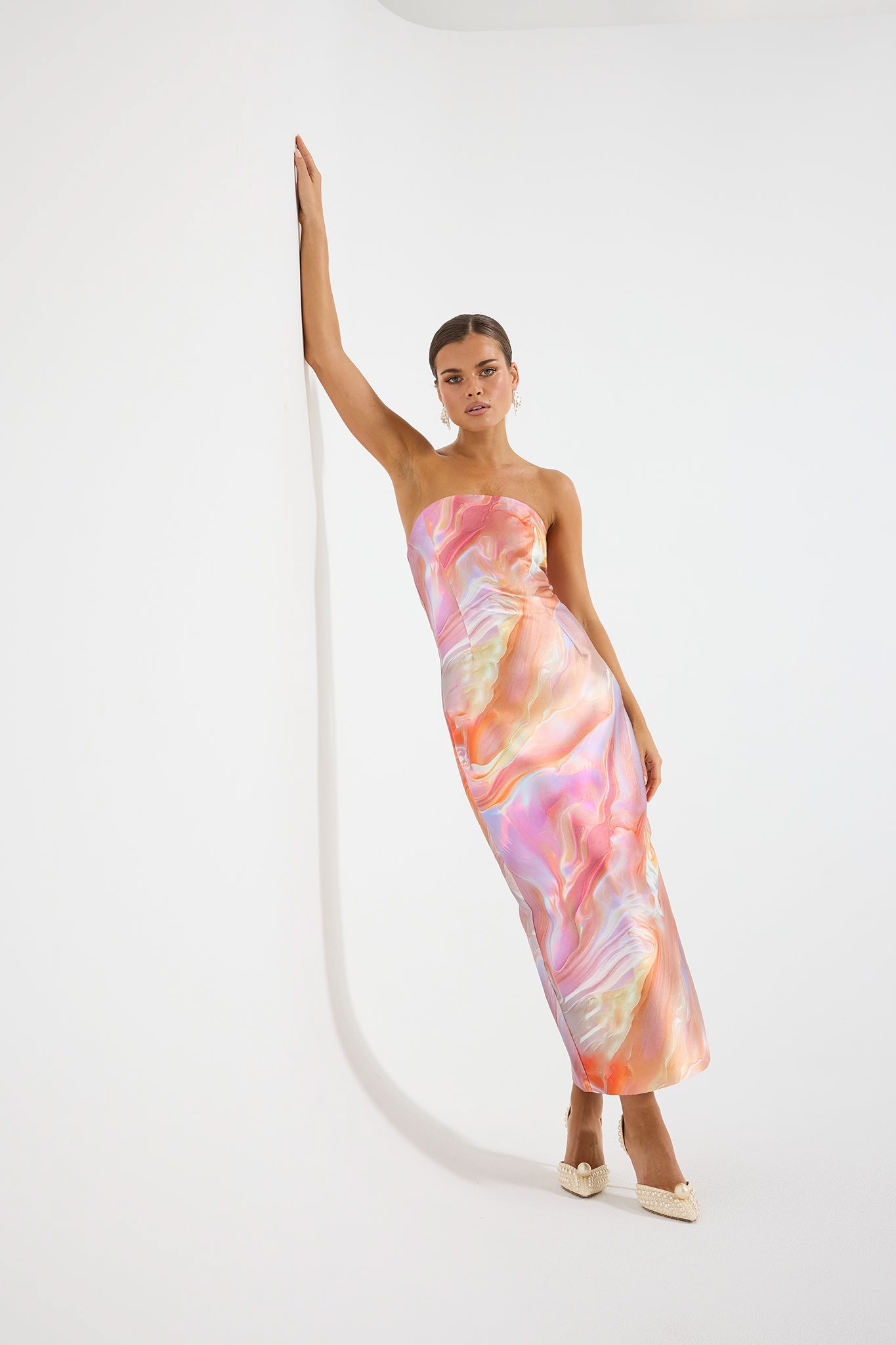 sirens kiss midi dress Stephanie Midi Dress