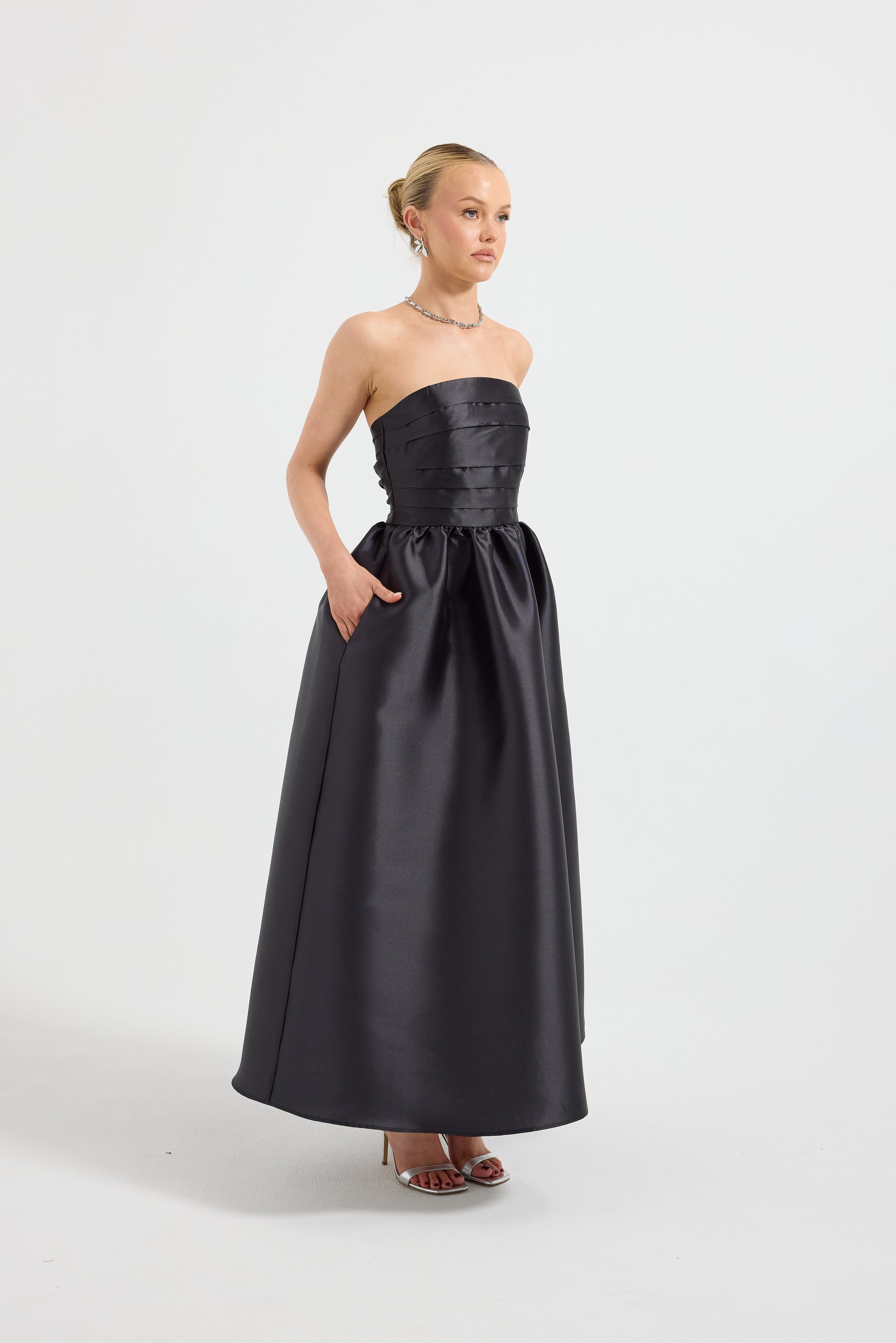 Pippa Strapless Midi