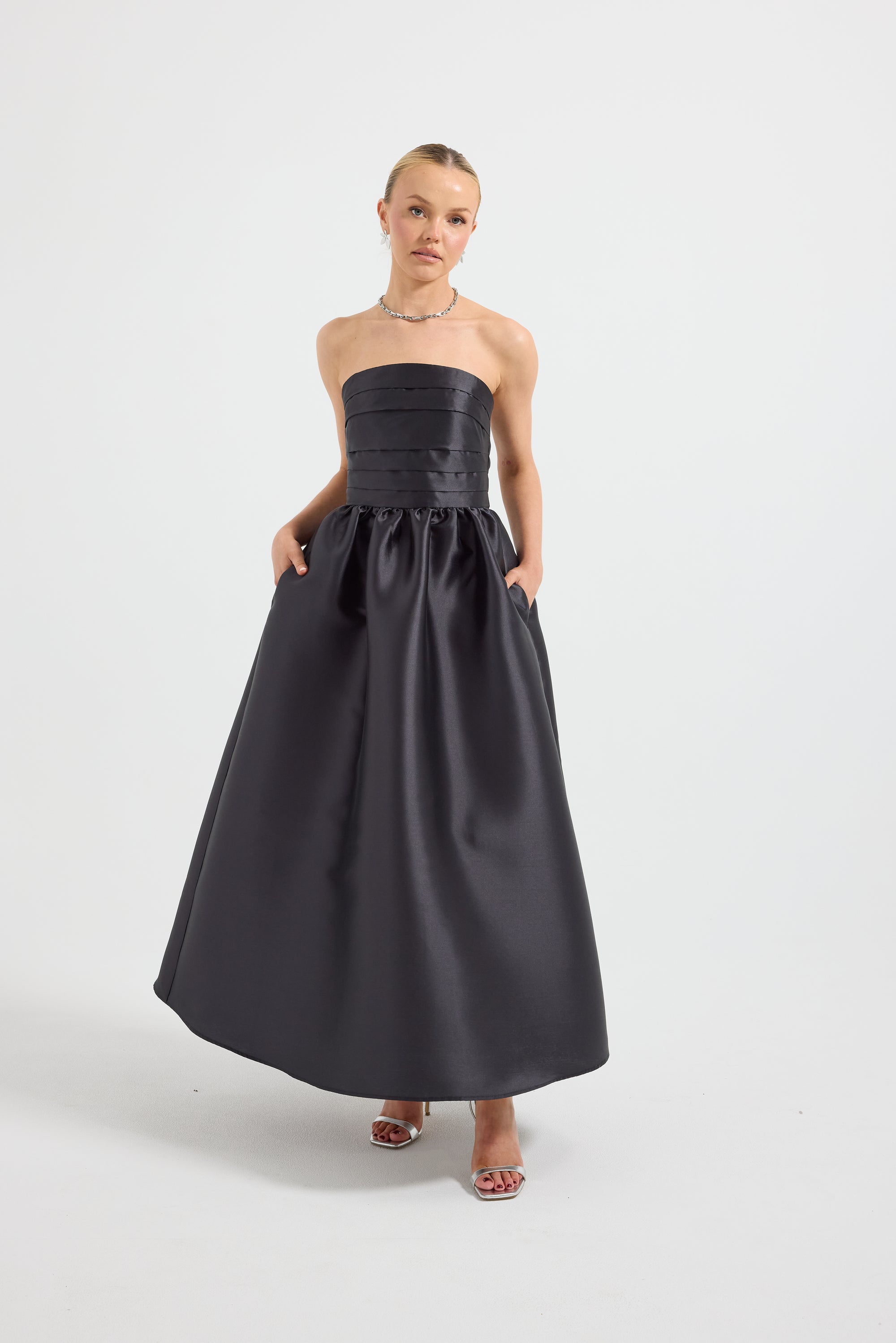 Pippa Strapless Midi
