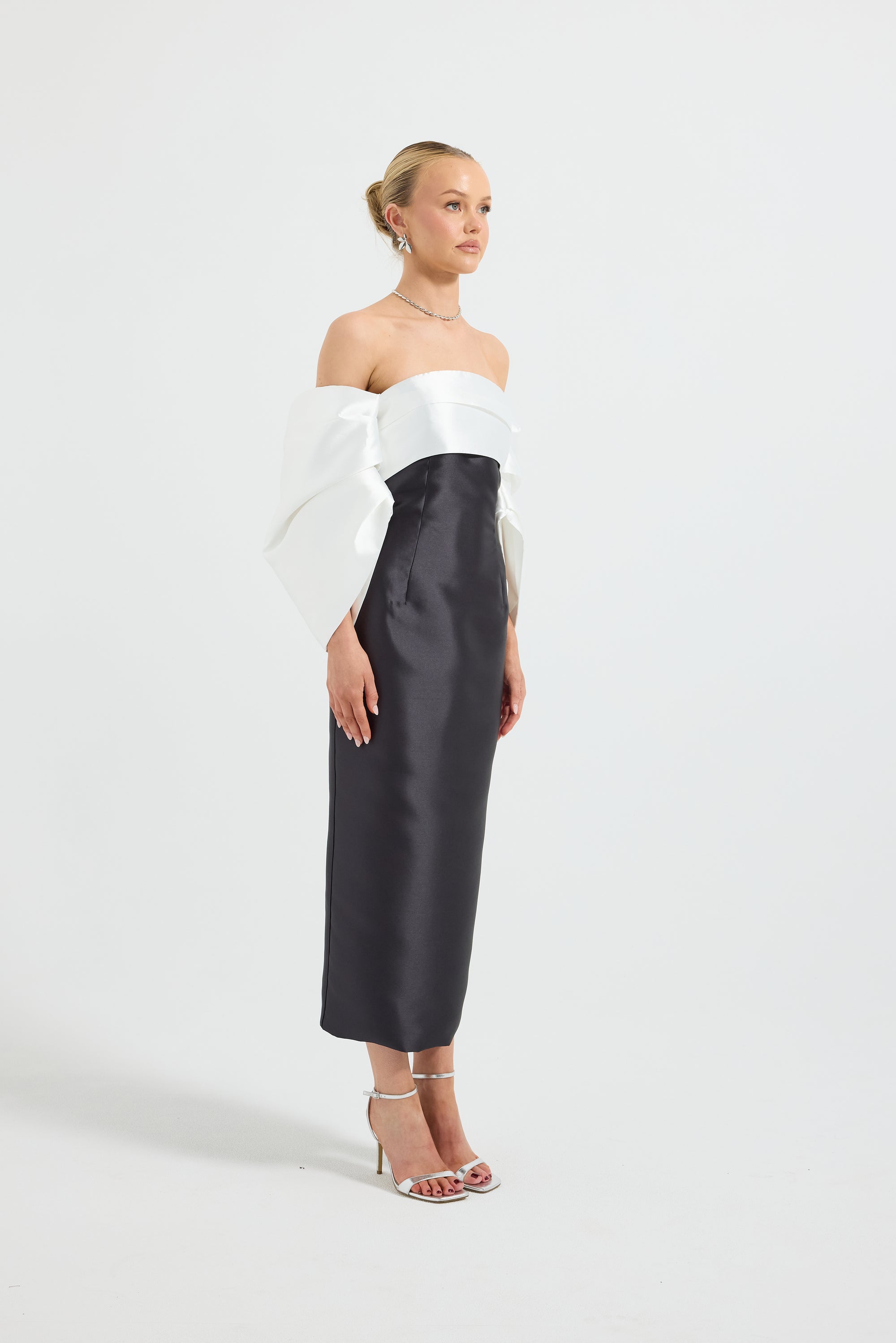 Matilda Shoulder Midi