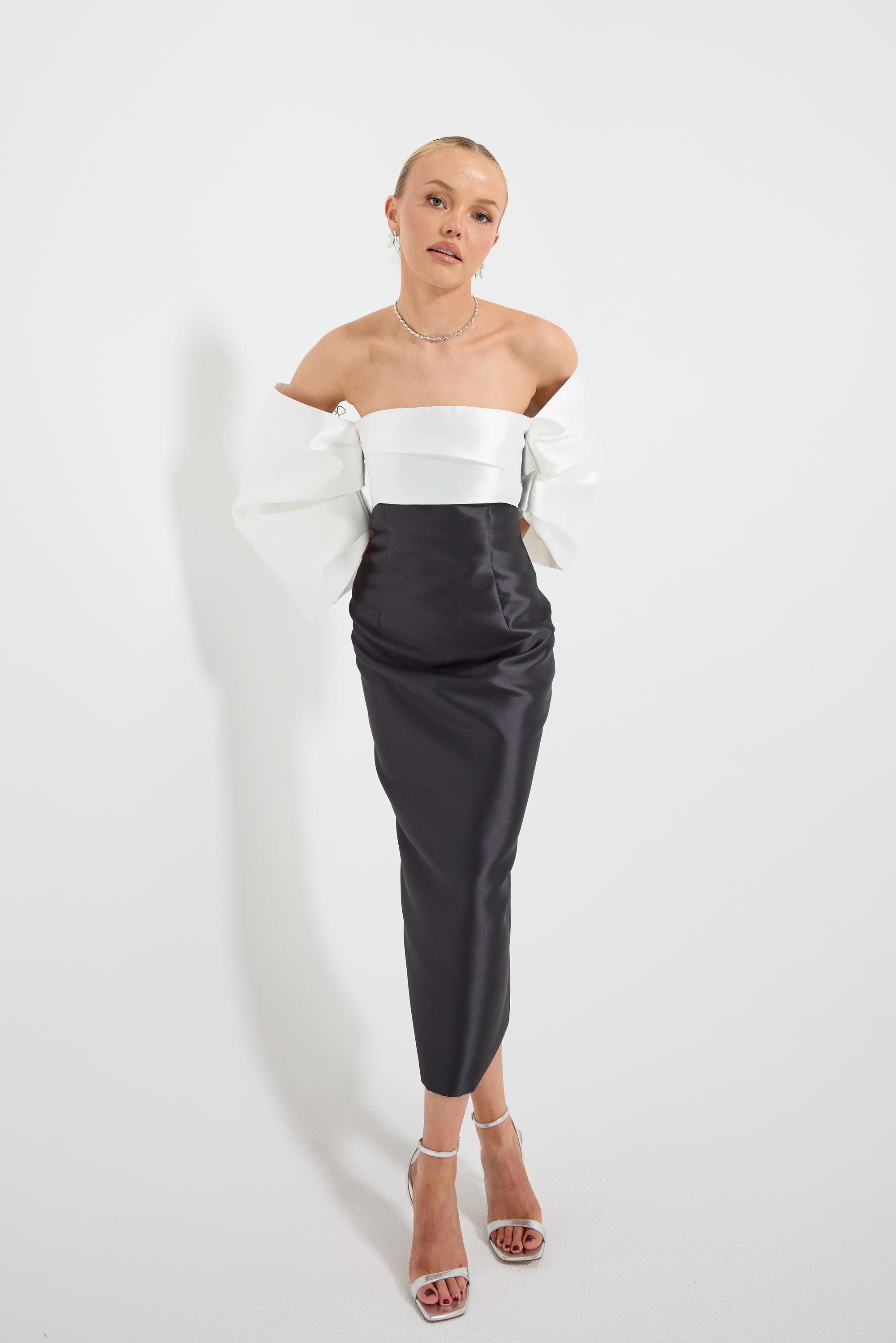 Matilda Shoulder Midi