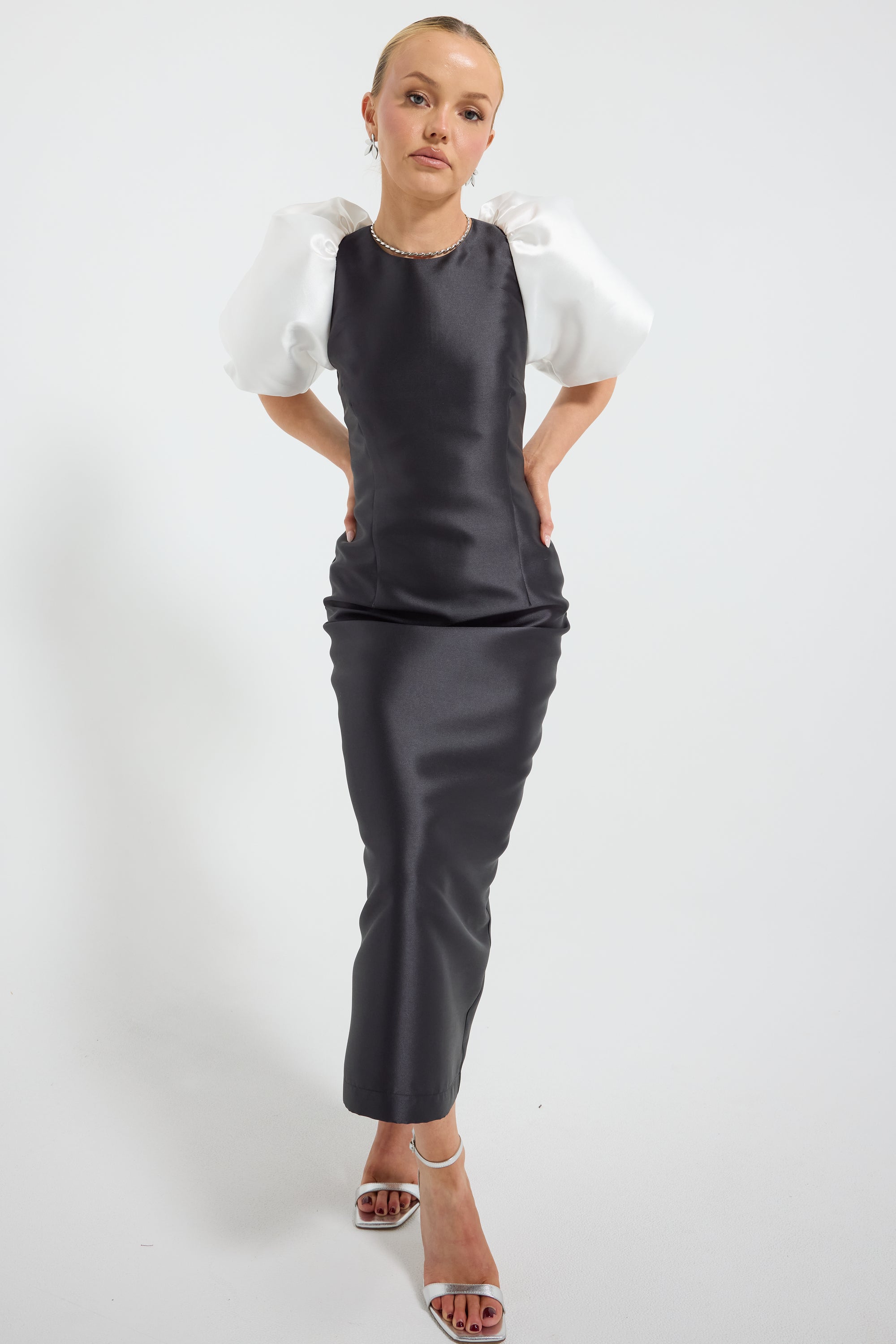 Matilda Sleeve Midi